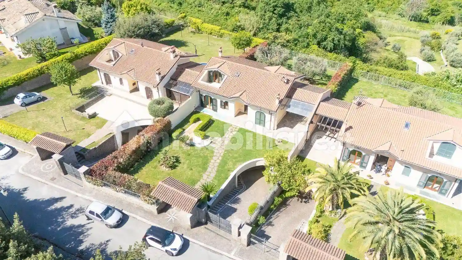 Villa - foto 2