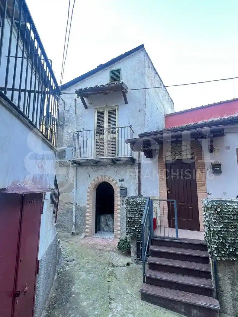 Casa indipendente in vendita a Corigliano-Rossano