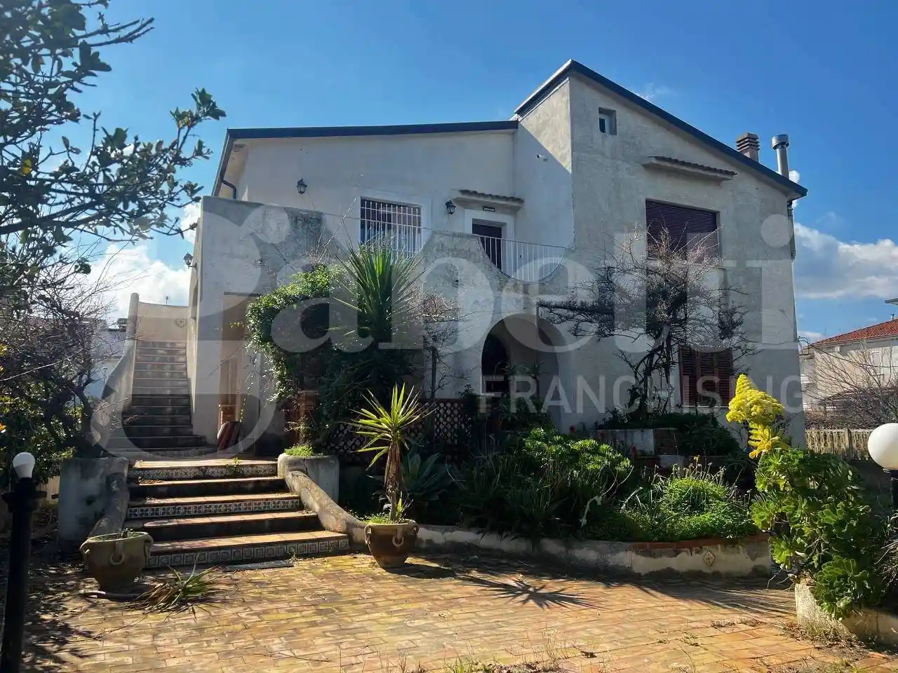 Casa indipendente in vendita a Corigliano-Rossano