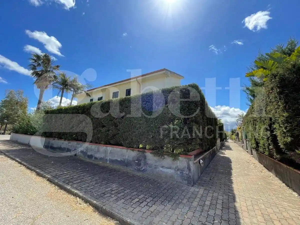 Villa in vendita a Corigliano-Rossano