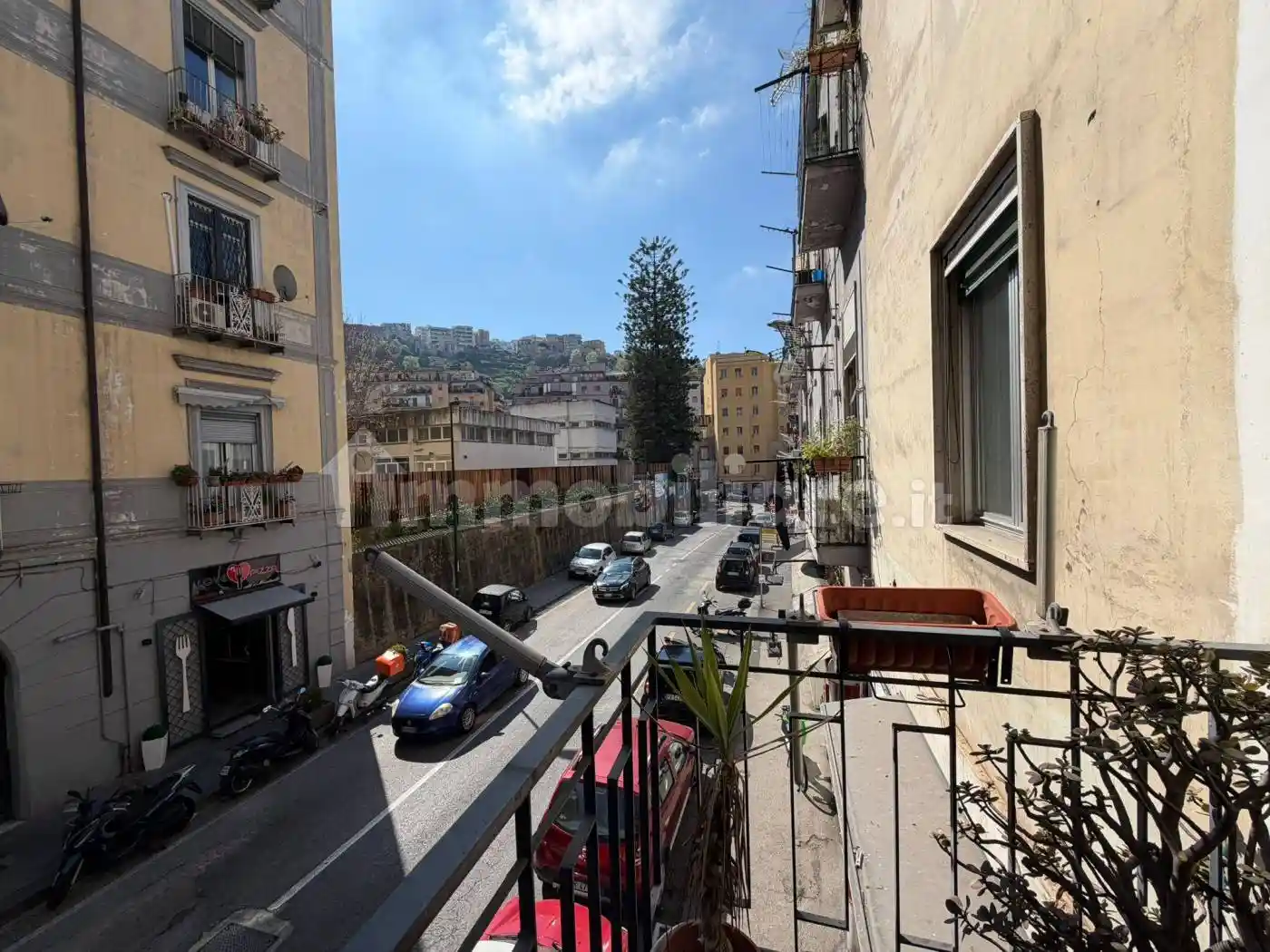 Appartamento in vendita a Napoli