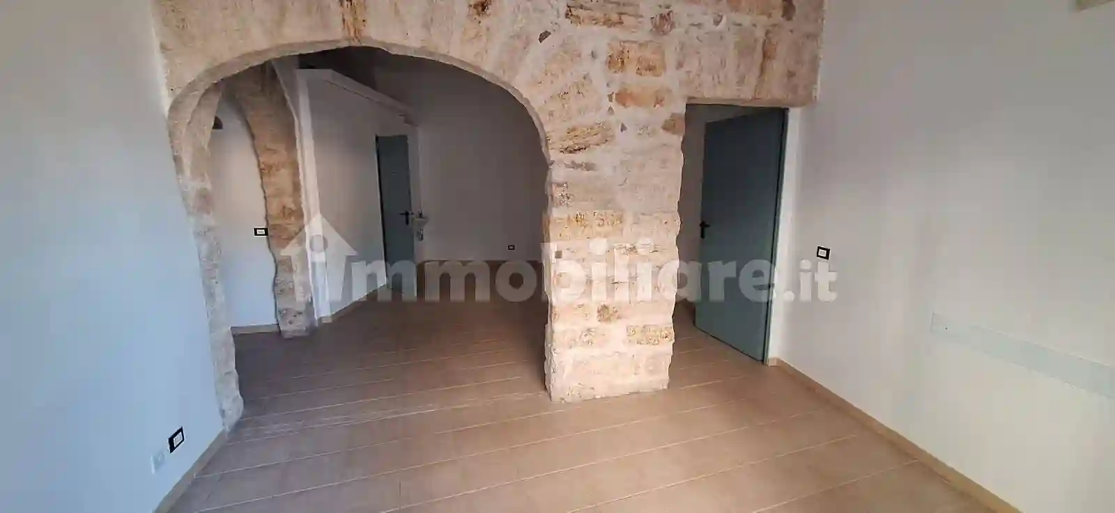 Palazzo - Edificio - foto 2