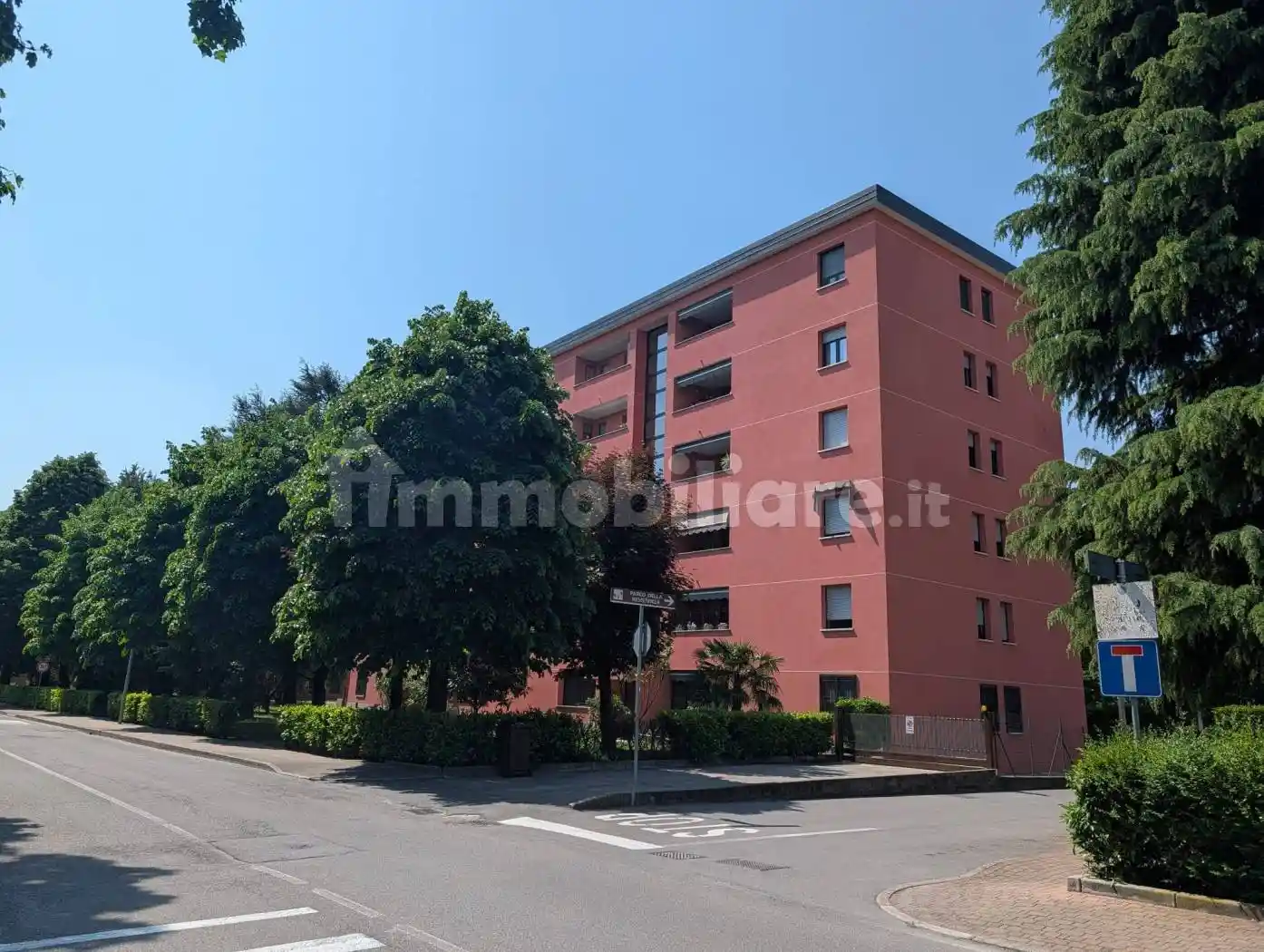 Appartamento in vendita a Caronno Pertusella