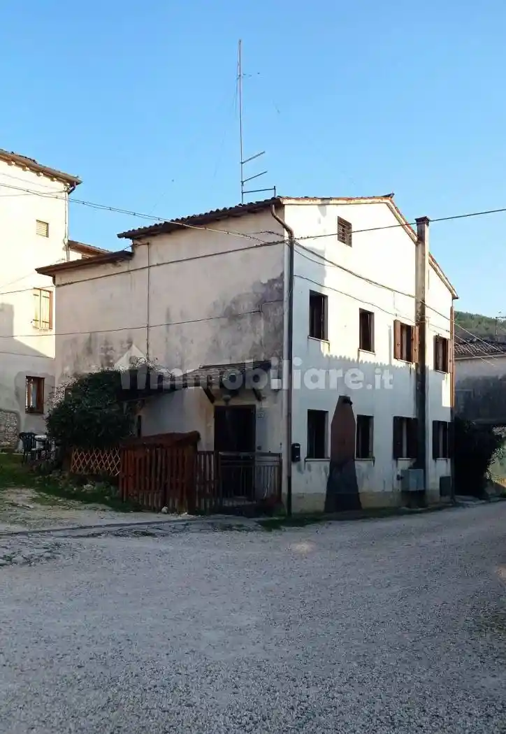 Casa indipendente in vendita a Brendola