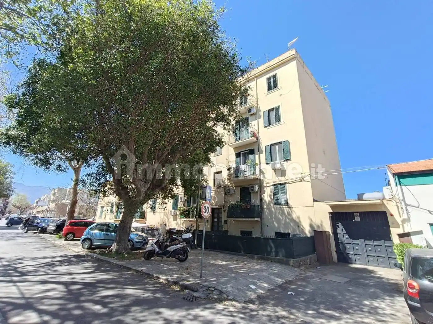 Appartamento in vendita a Palermo
