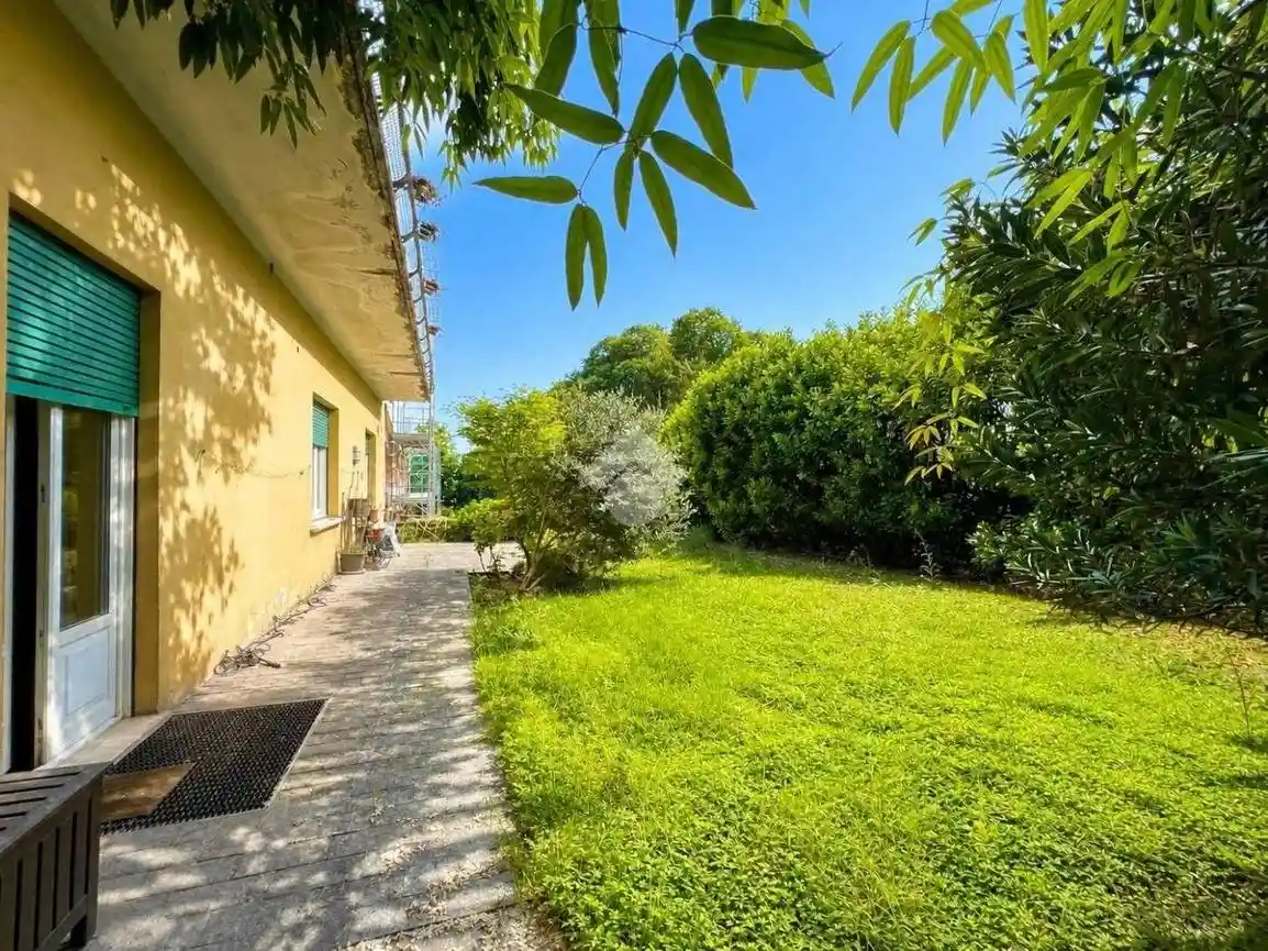 Casa indipendente in vendita a Montichiari