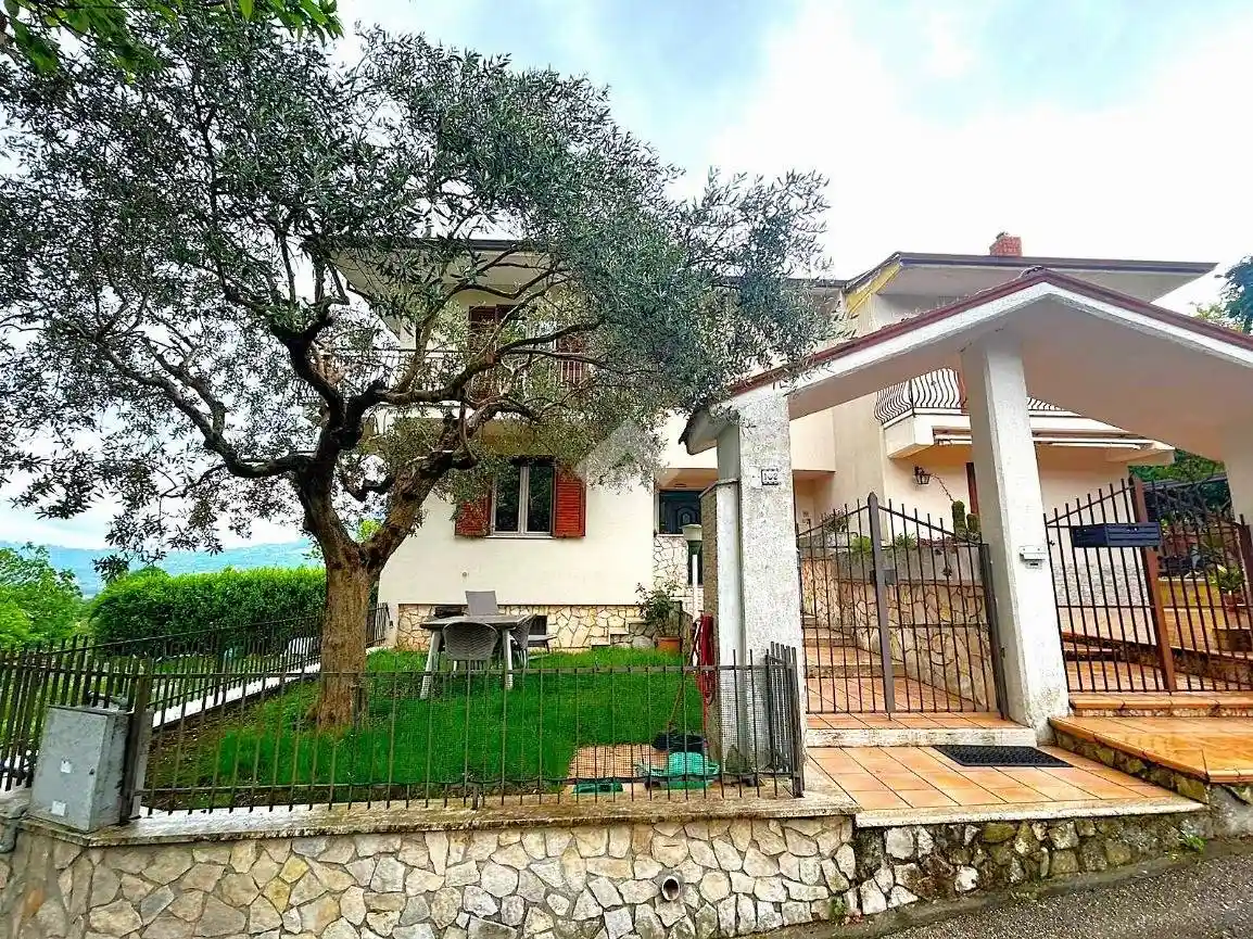 Villa in vendita a San Michele di Serino