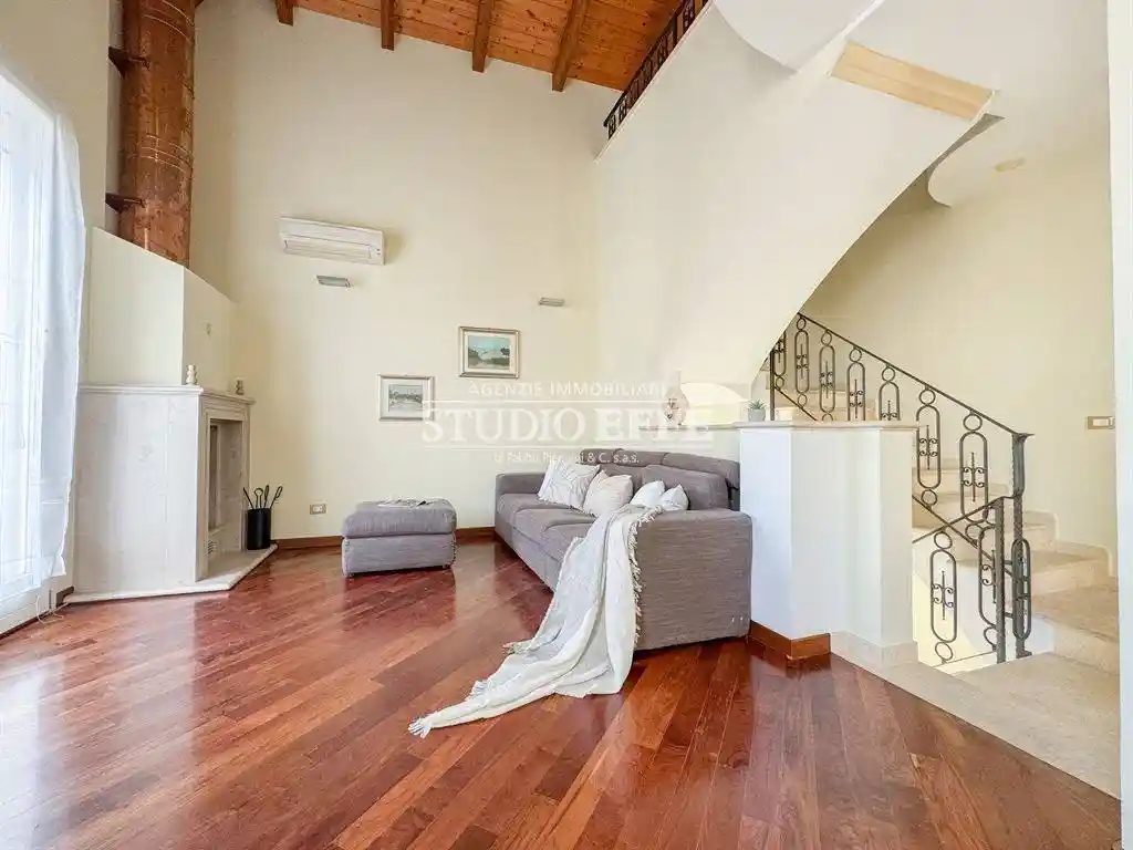 Casa indipendente in vendita a Ravenna
