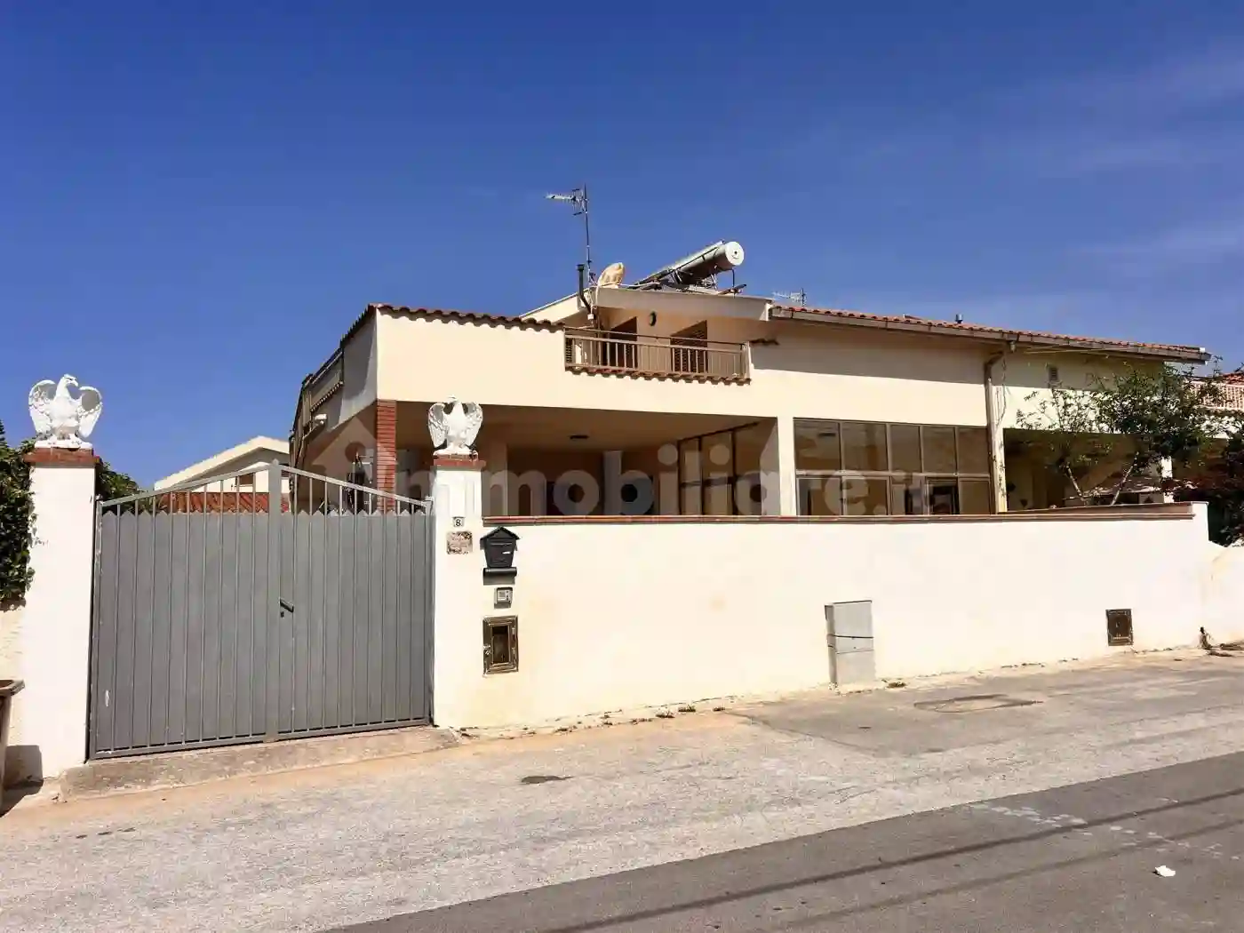Villa - foto 2