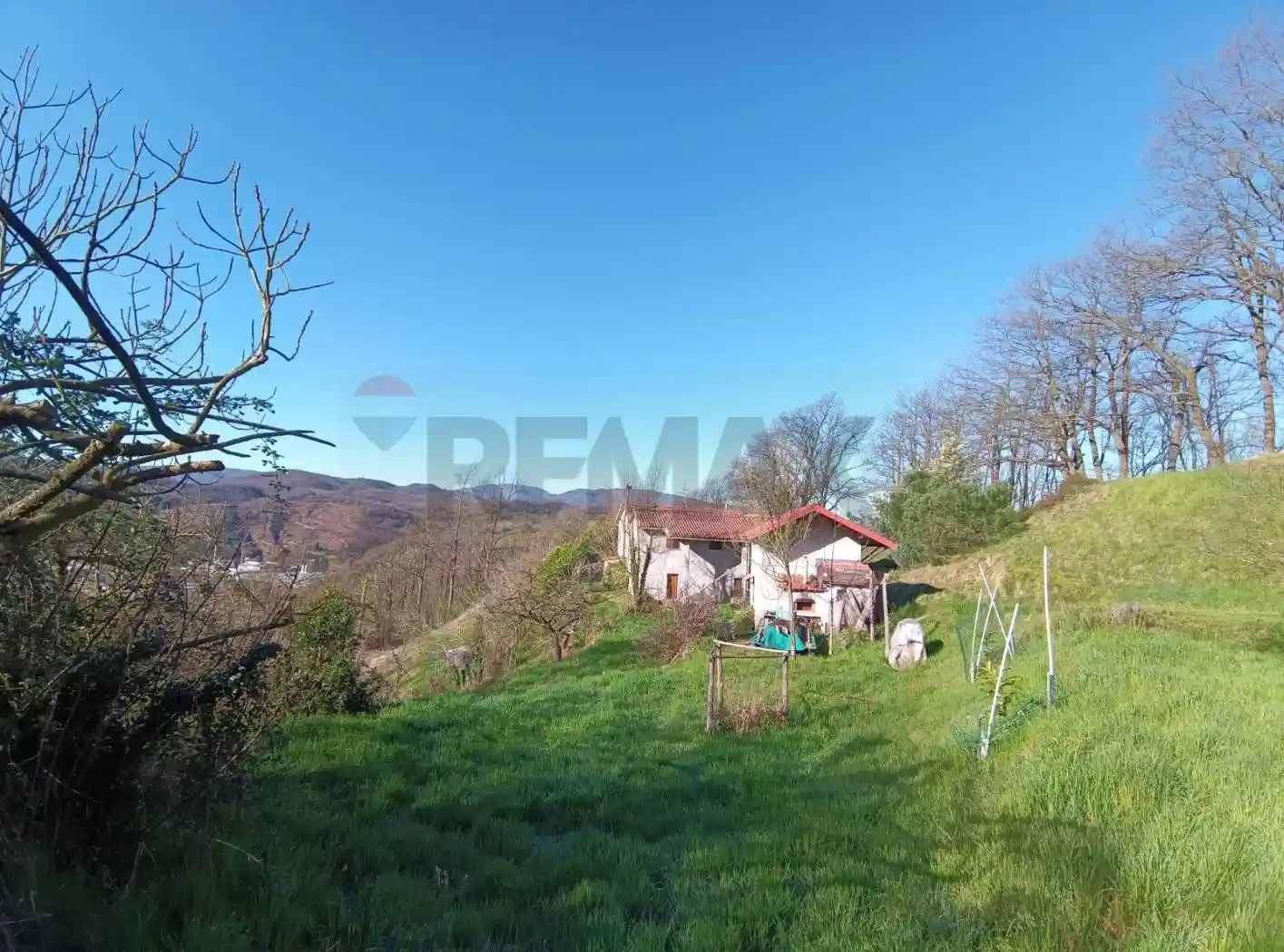 Casa indipendente in vendita a Altare