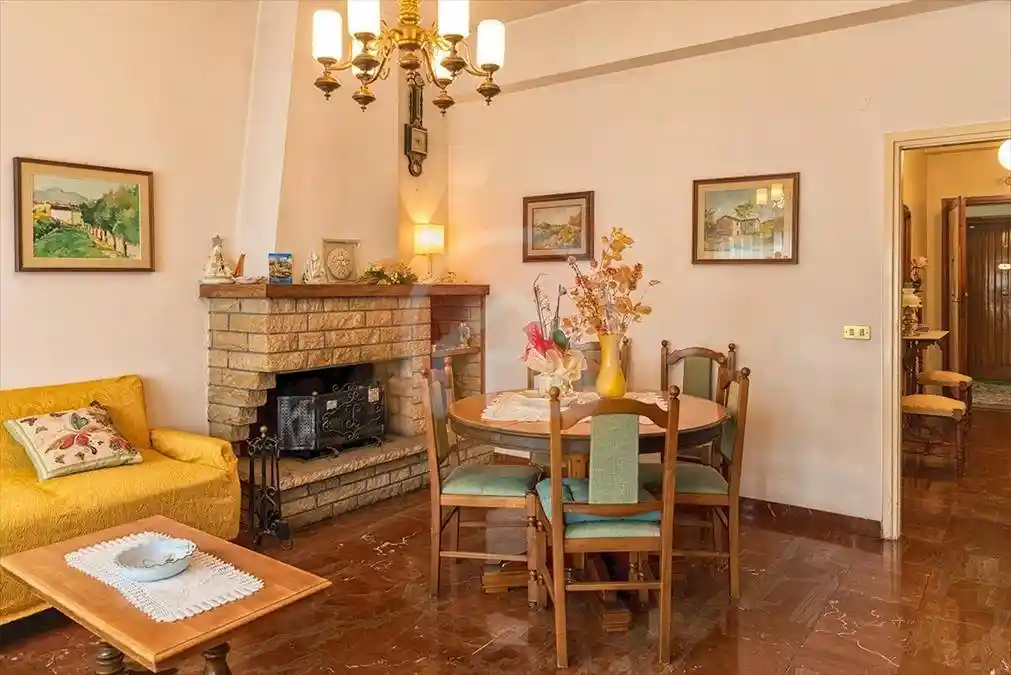 Appartamento in vendita a Barga