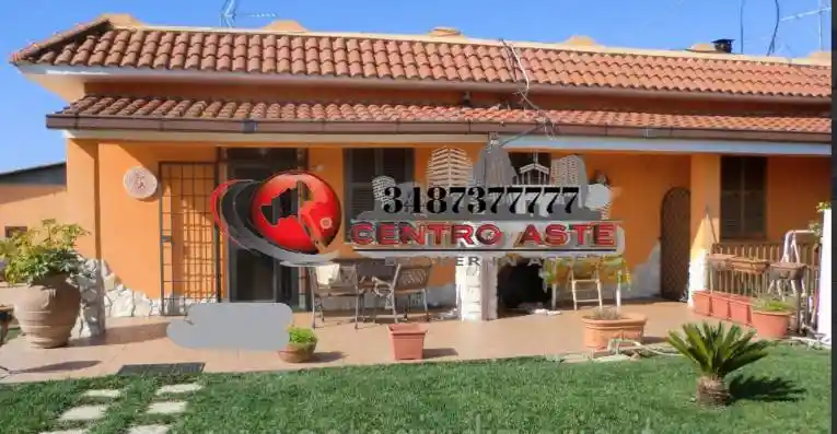 Villa in vendita a Anzio