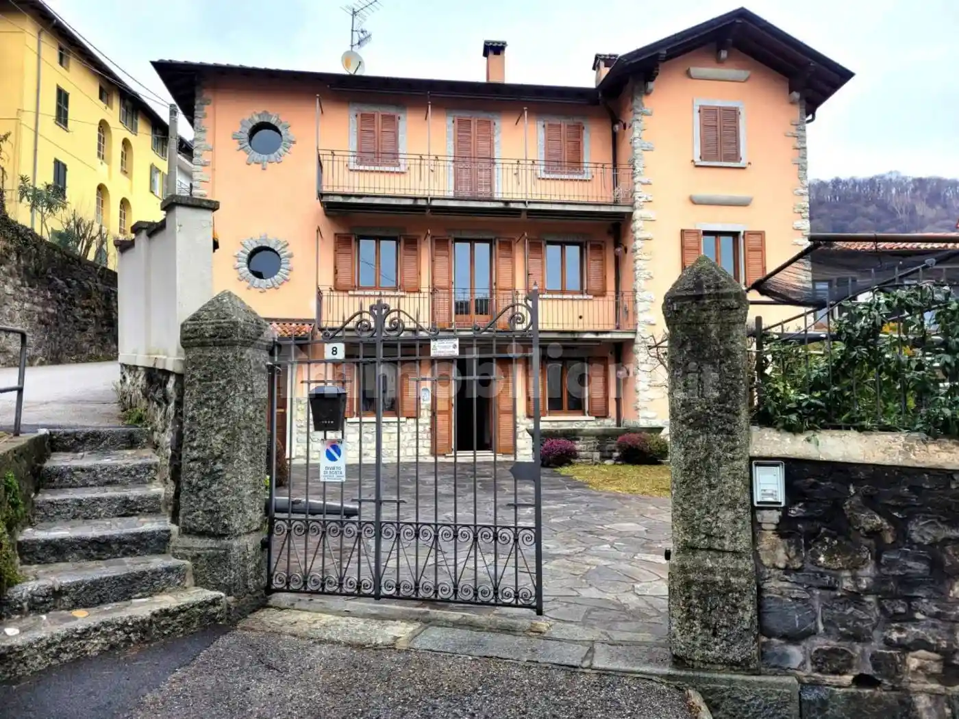 Appartamento in vendita a Sormano