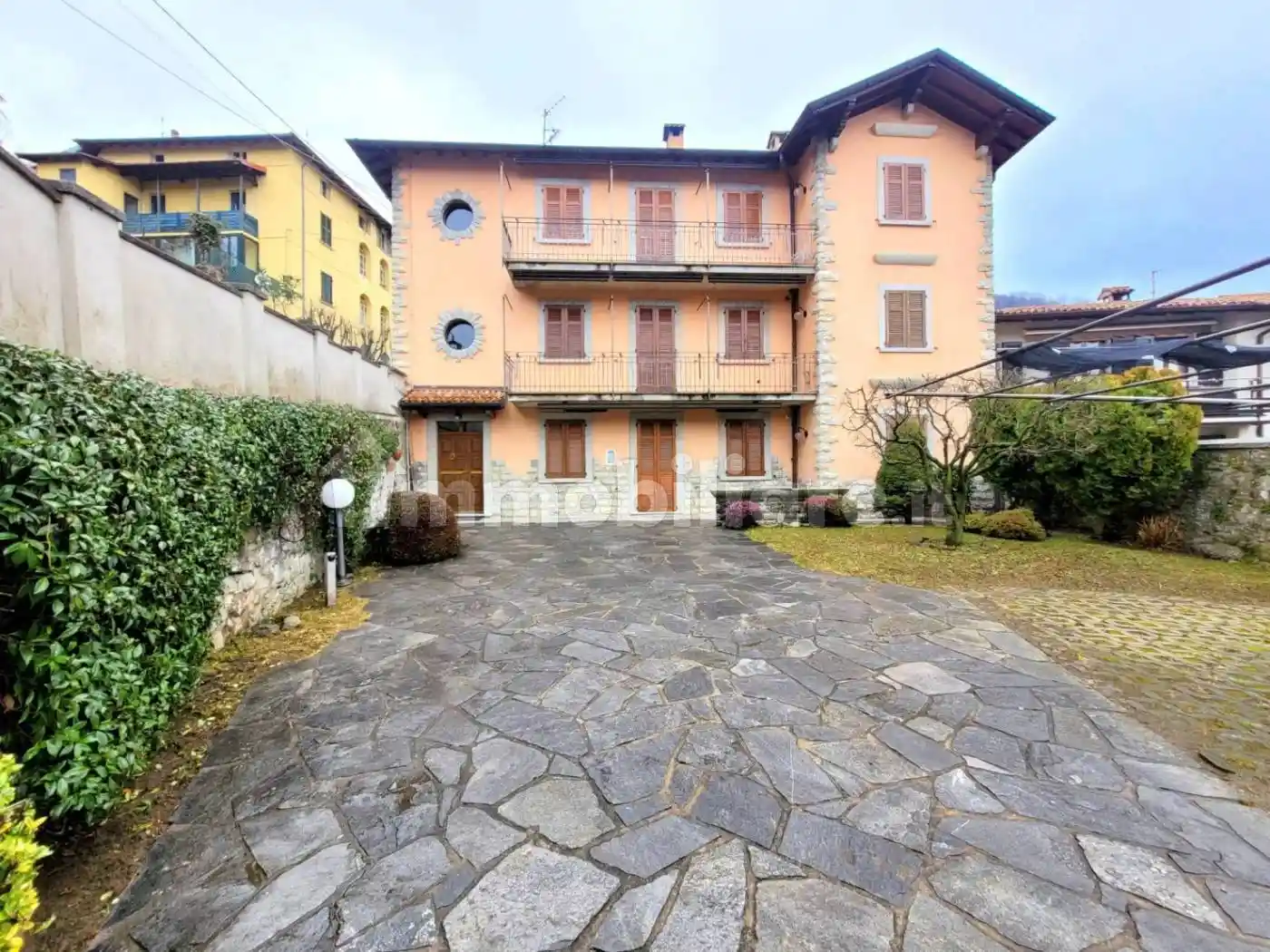 Appartamento in vendita a Sormano