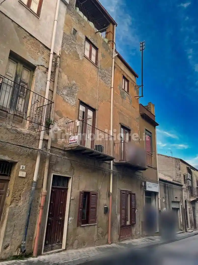 Casa indipendente in vendita a Campobello di Licata