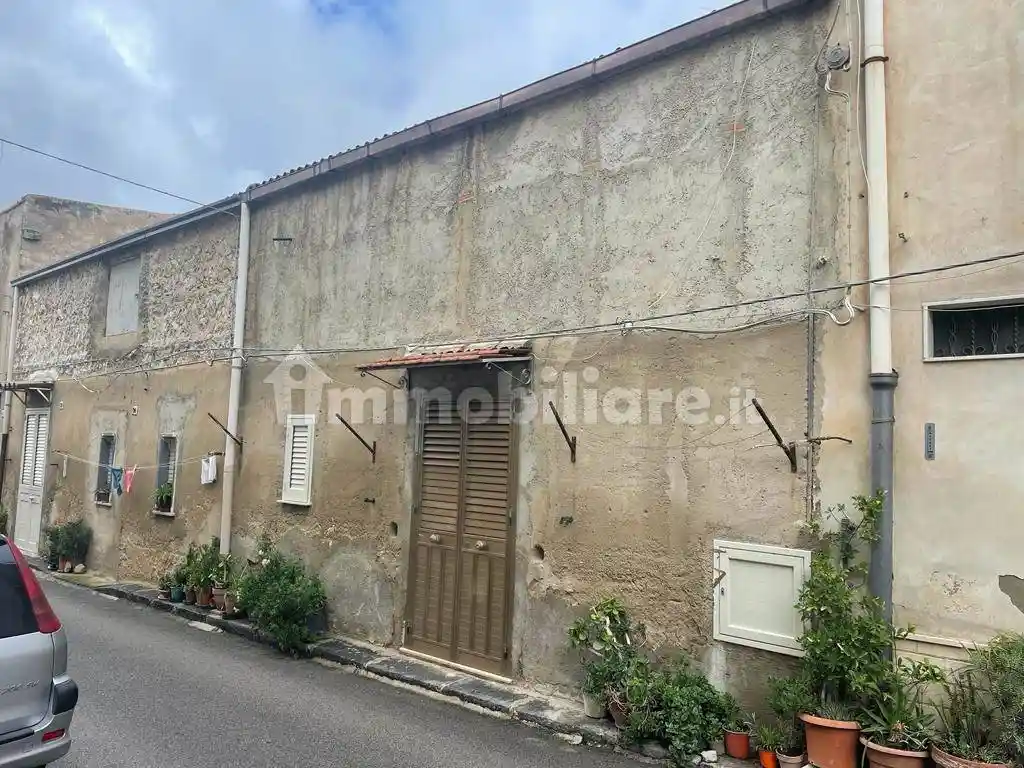 Casa indipendente in vendita a Campobello di Licata