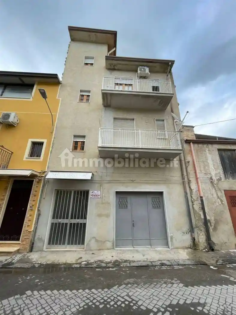 Casa indipendente in vendita a Campobello di Licata