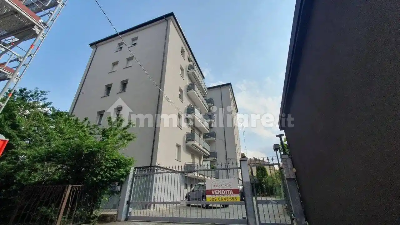 Appartamento in vendita a Modena