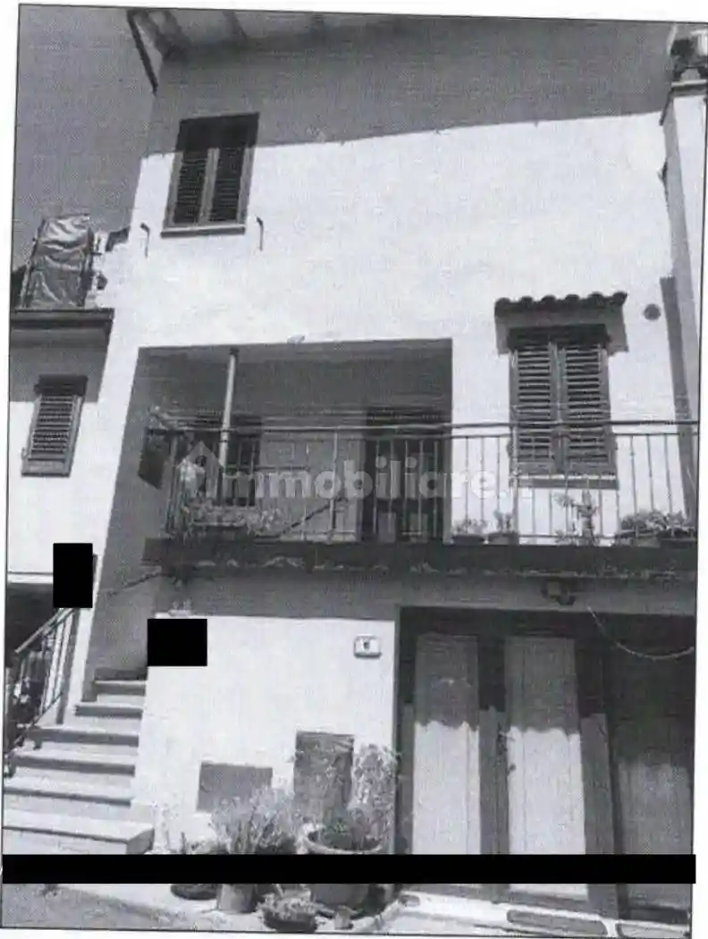 Casa indipendente in vendita a Capraia e Limite