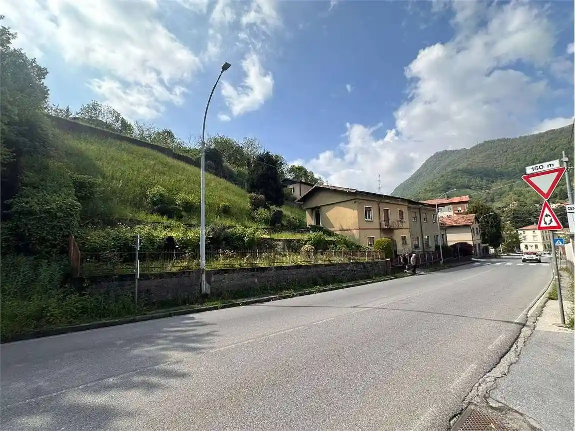 Casa indipendente in vendita a Asso