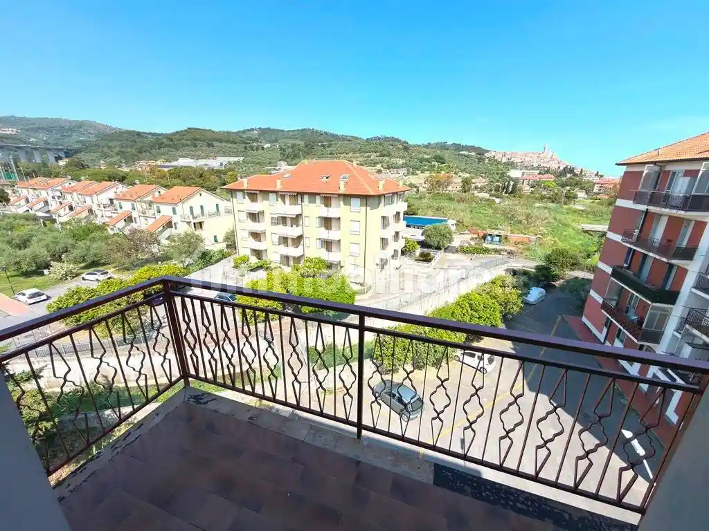 Appartamento in vendita a San Bartolomeo al Mare