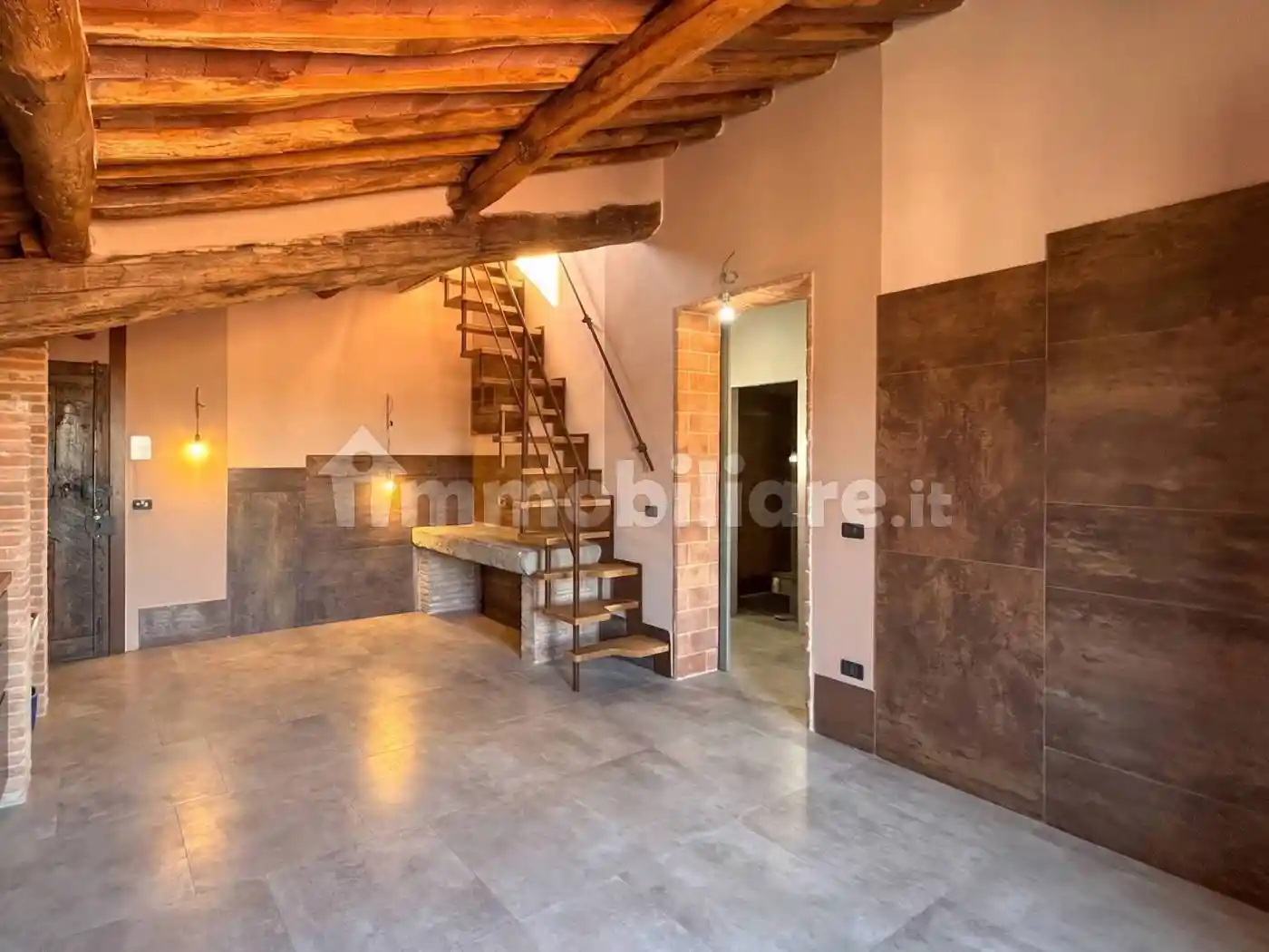 Appartamento in vendita a Lucca