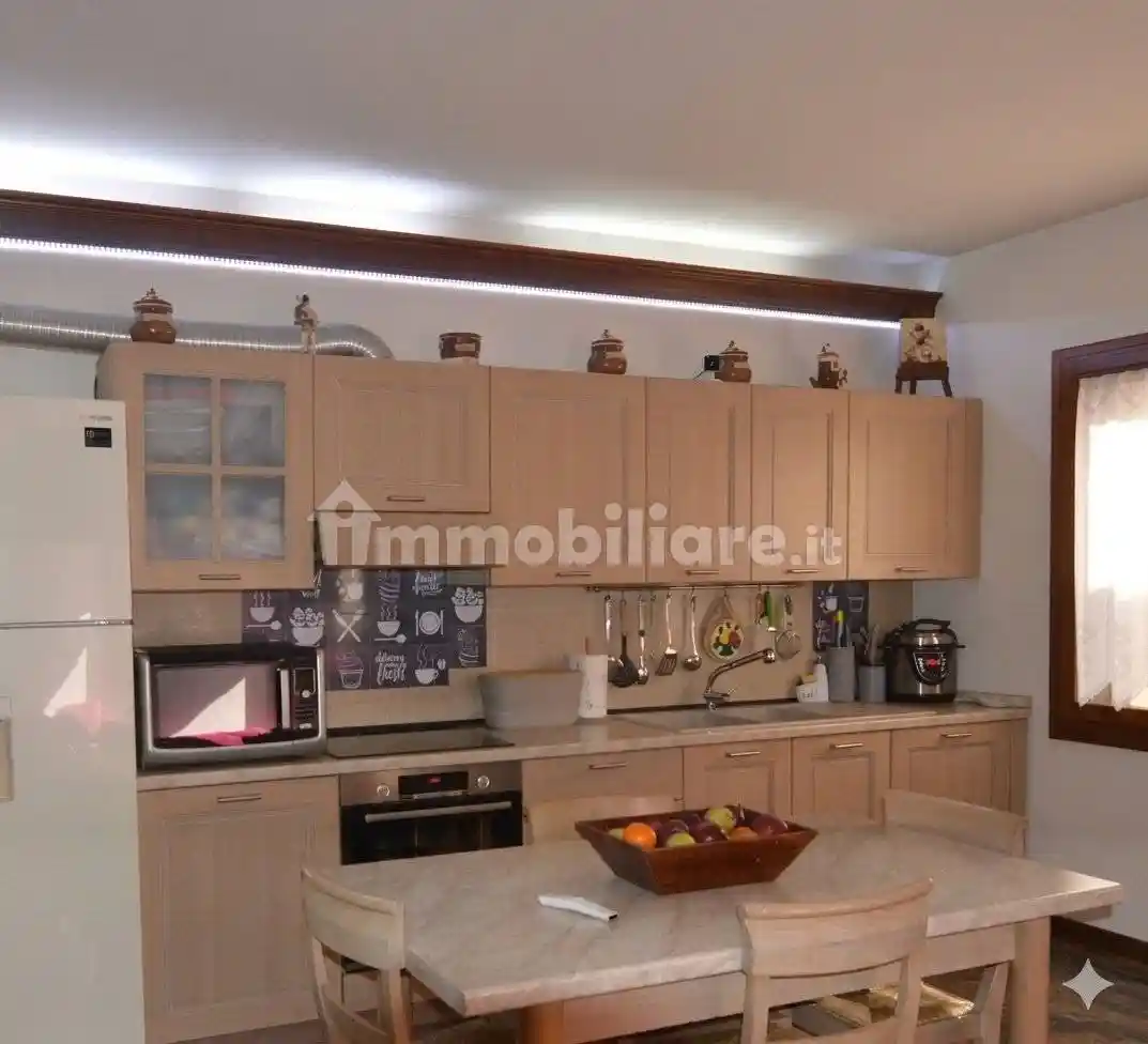 Villetta a schiera in vendita a Tezze sul Brenta