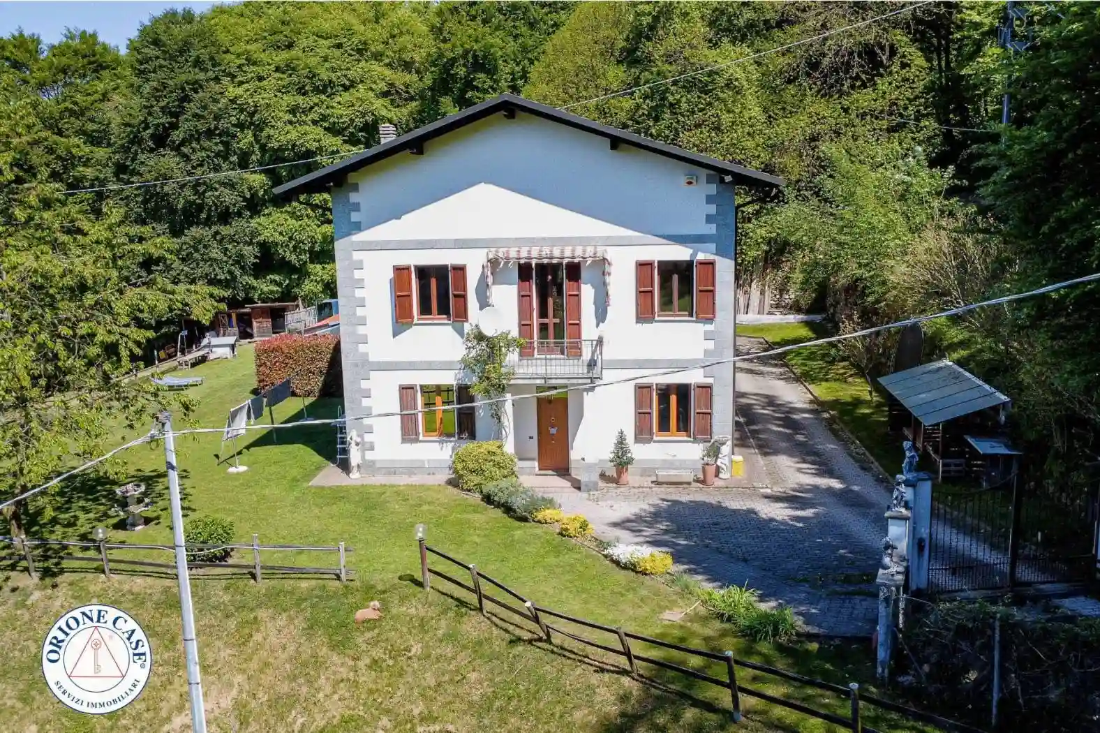 Villa - foto 2