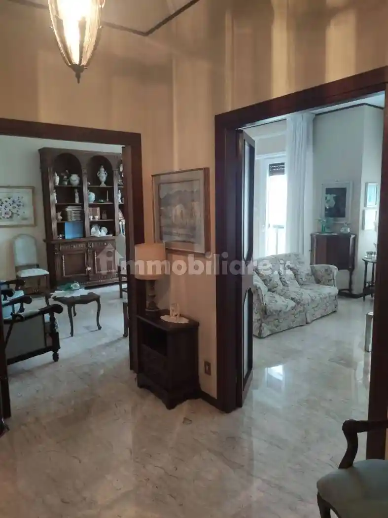 Appartamento in affitto a Taranto