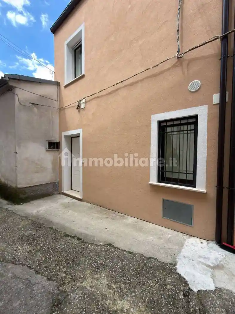 Casa indipendente in vendita a Padula