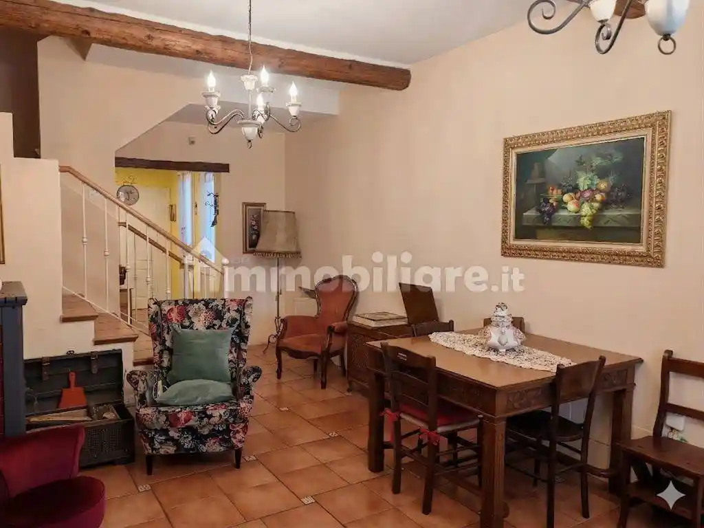 Casa indipendente in vendita a Grontardo