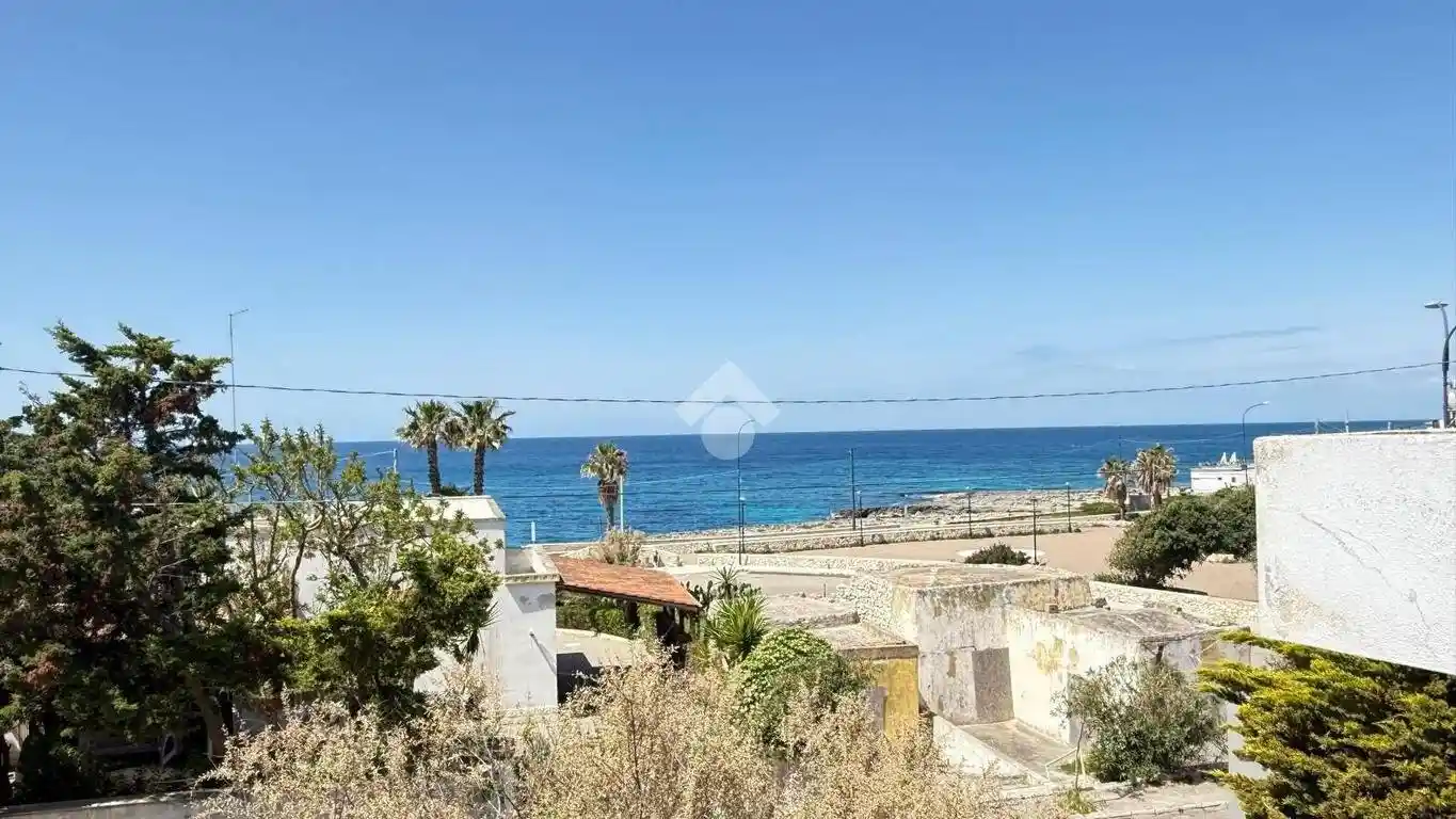 Villa in vendita a Racale