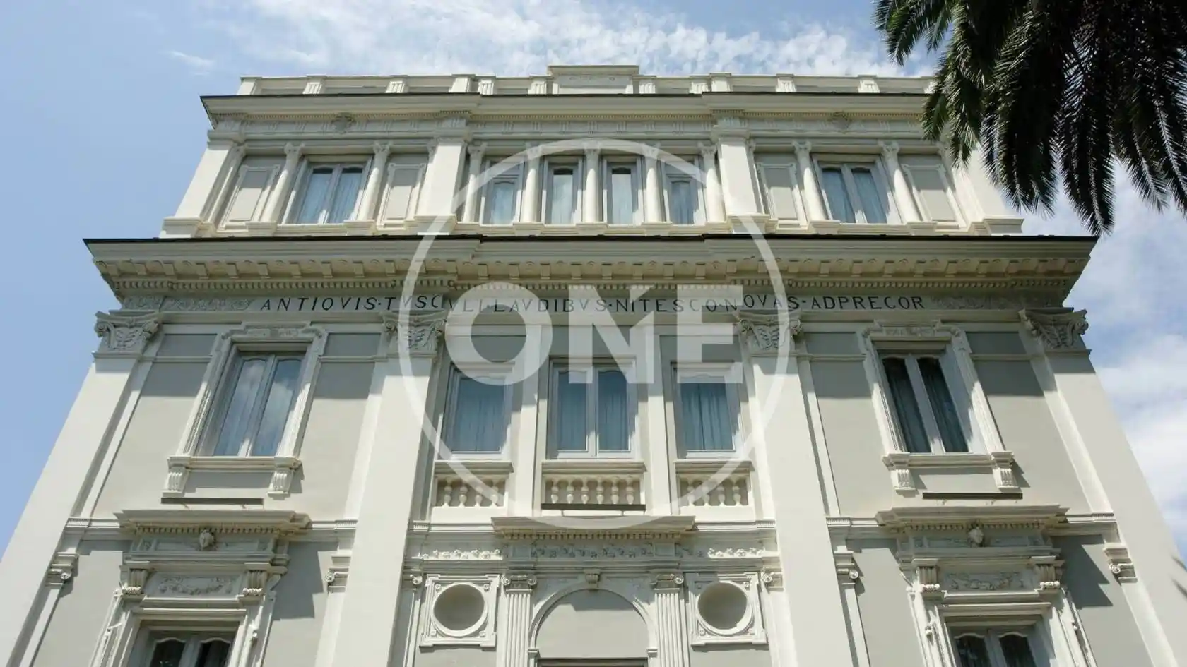 Palazzo - Edificio in vendita a Frascati