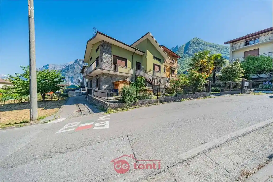 Casa indipendente in vendita a Verceia