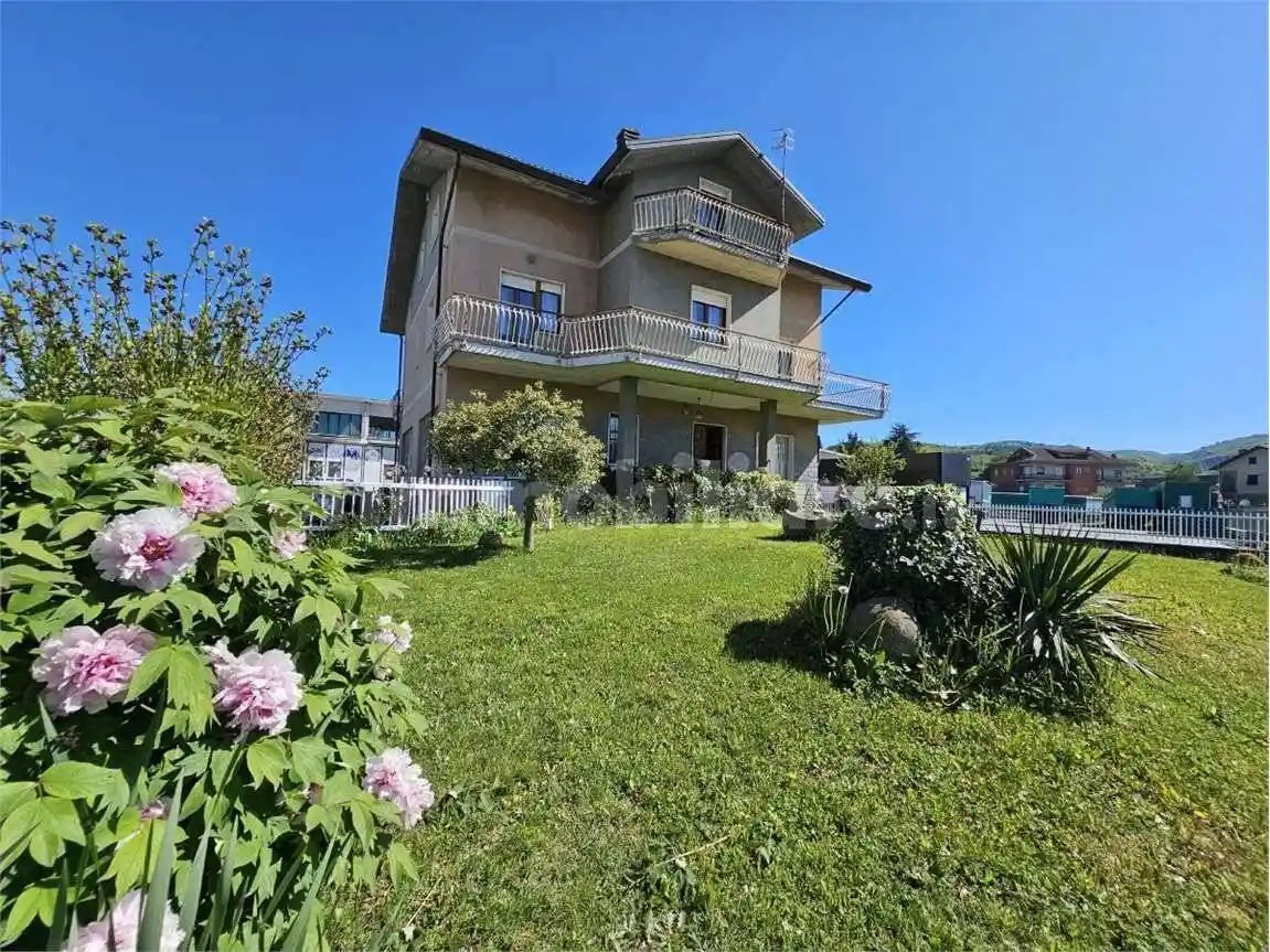 Casa indipendente in vendita a Ceva