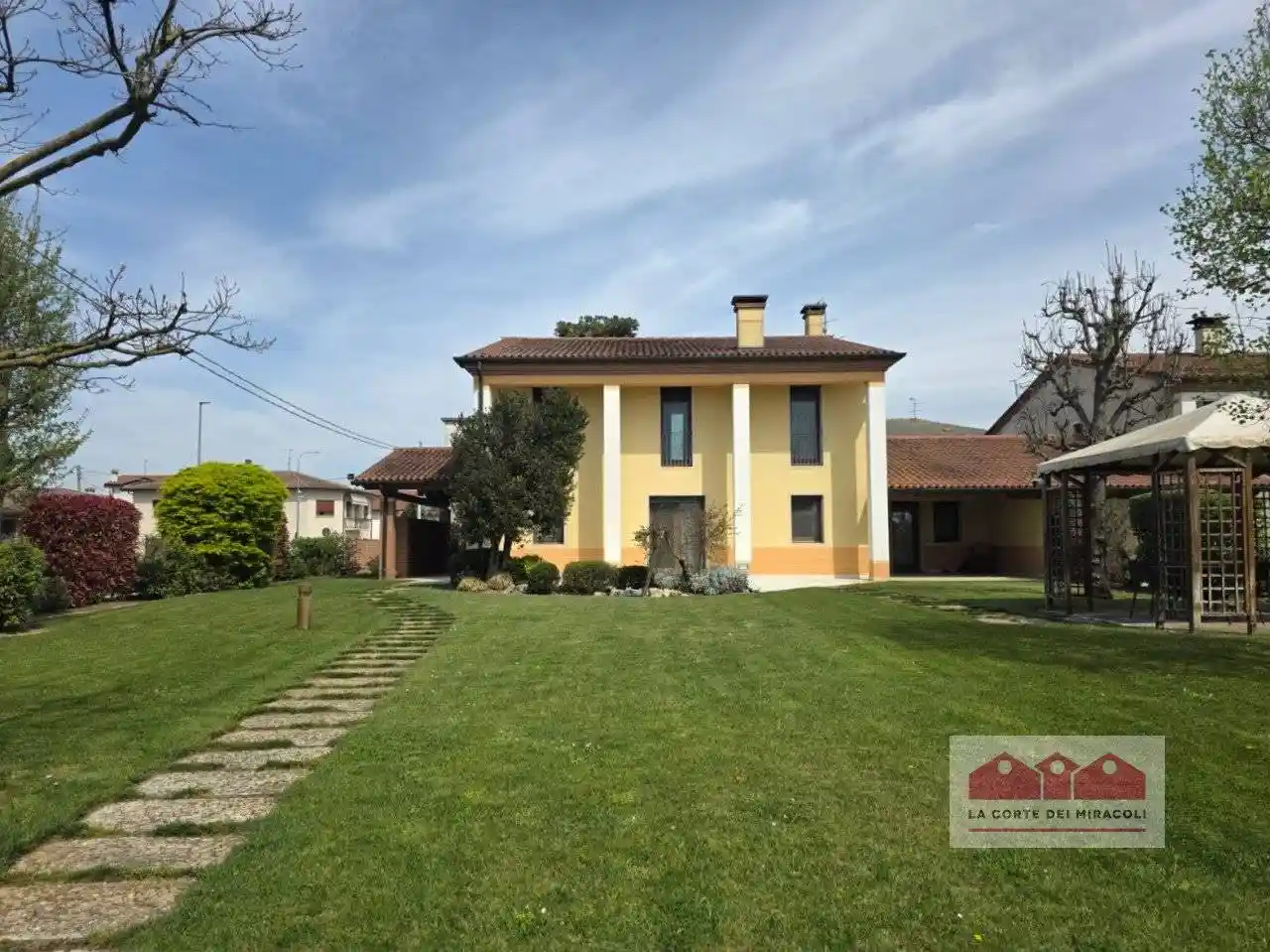 Villa in vendita a Castegnero
