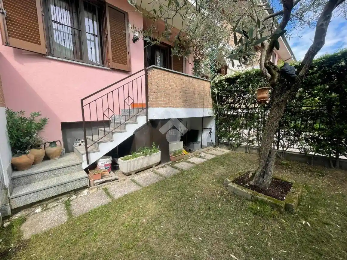 Villetta a schiera in vendita a Saronno
