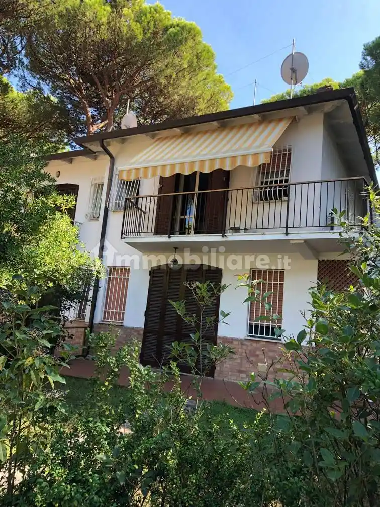 Villa in vendita a Comacchio