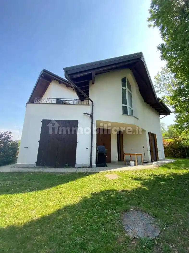 Villa in vendita a Valsamoggia