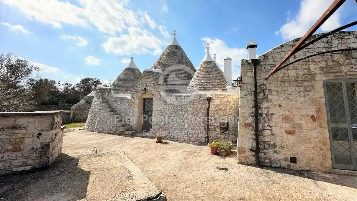 Rustico - Casale in vendita a Ostuni
