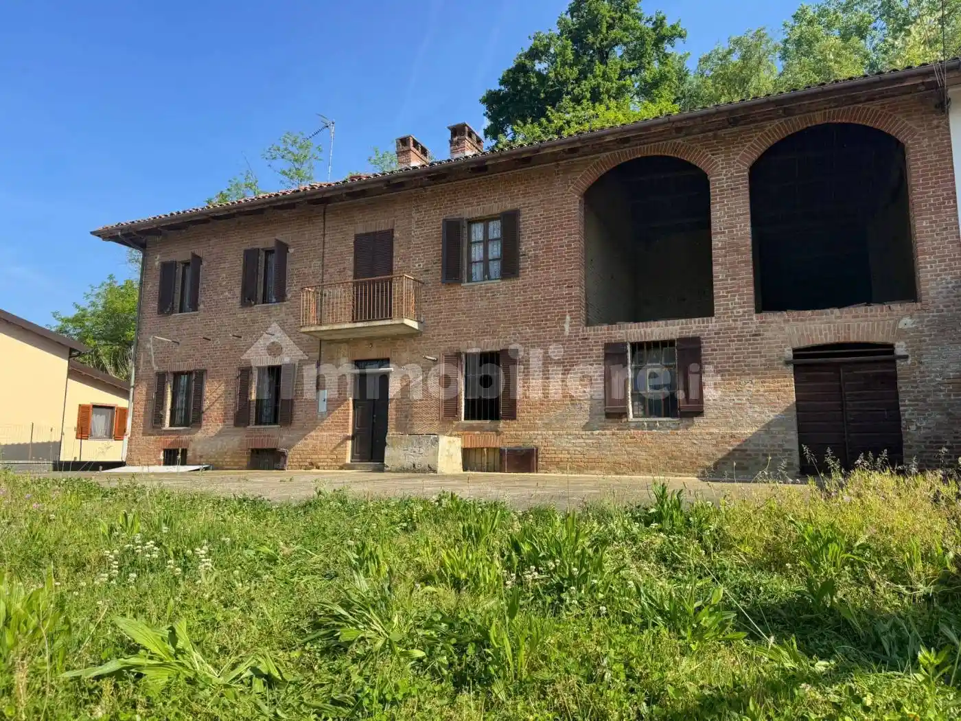 Rustico - Casale in vendita a Asti