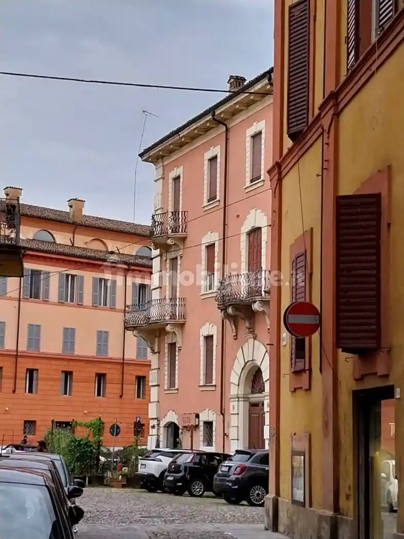 Appartamento in vendita a Modena