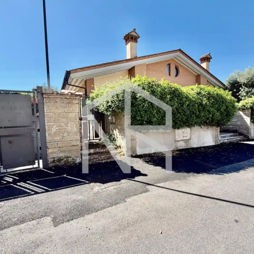 Villa in vendita a Roma