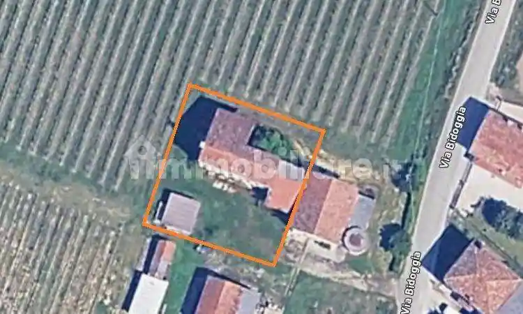 Rustico - Casale in vendita a Chiarano