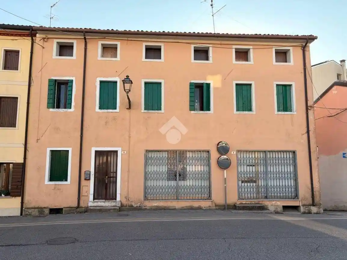 Casa indipendente in vendita a Pieve di Soligo