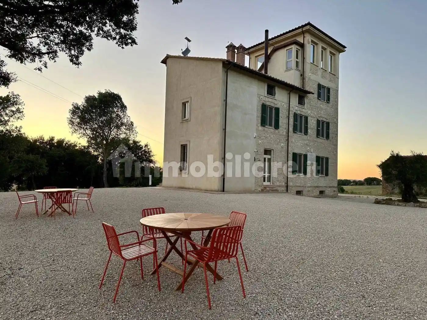 Appartamento in affitto a Montecastrilli