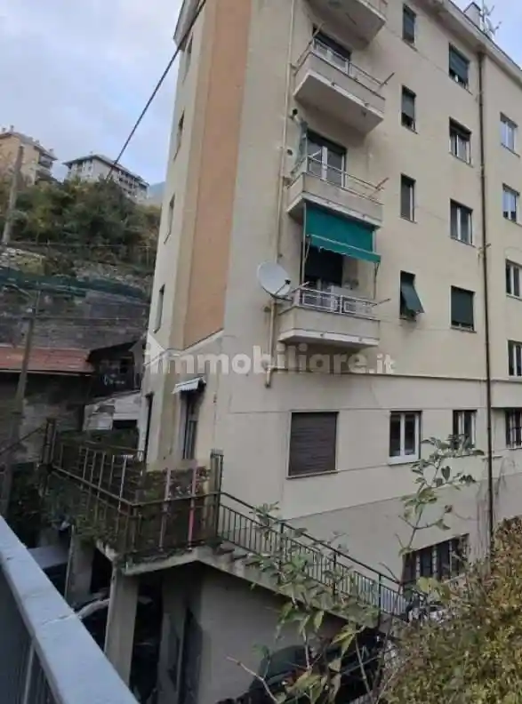 Appartamento in vendita a Genova