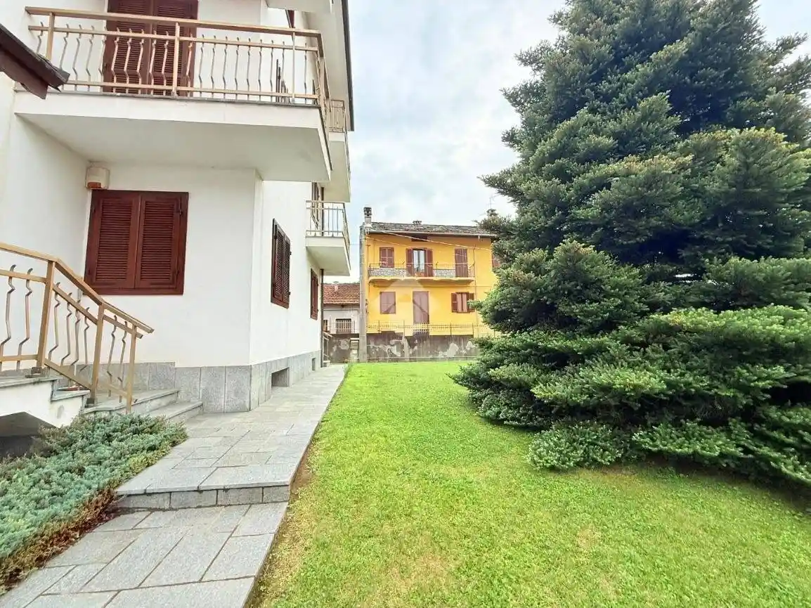 Appartamento in affitto a Lanzo Torinese