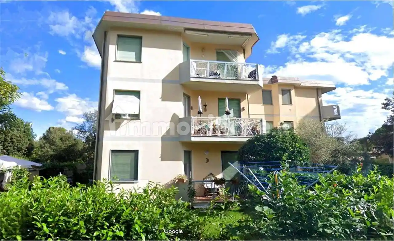 Appartamento in vendita a Massa