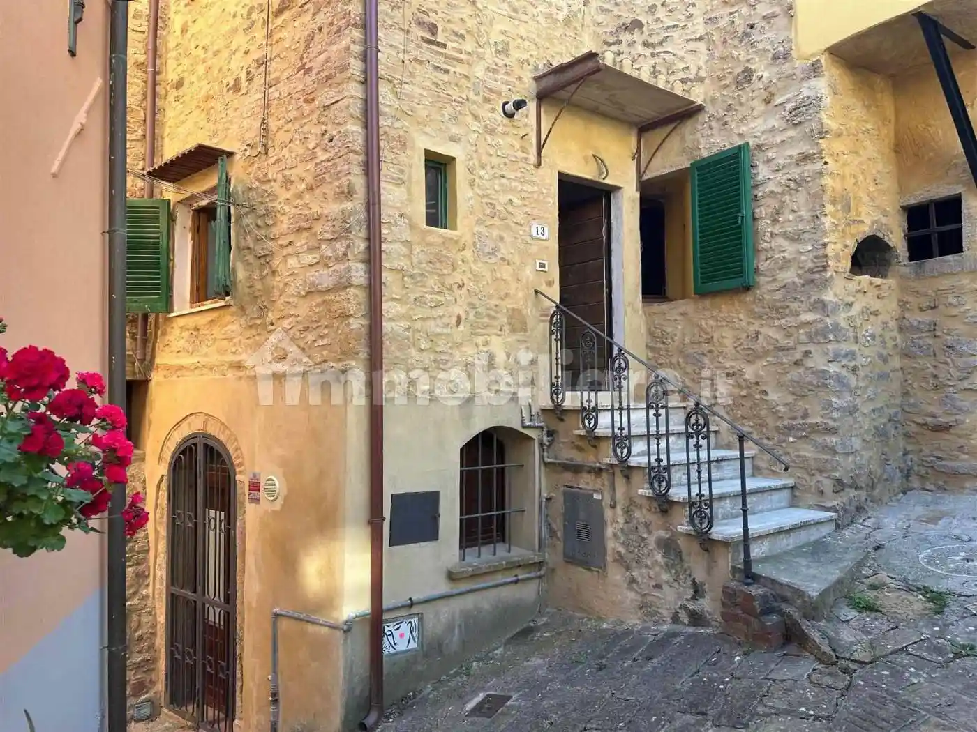 Appartamento in vendita a Montescudaio